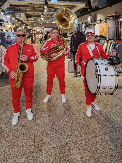 18b9060f-bcf5-42ed-9158-9f2986eee36c